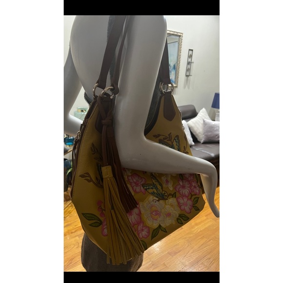 Sharif Butterfly Hobo Shouter Handbag . In perfect condition. - Picture 12 of 12
